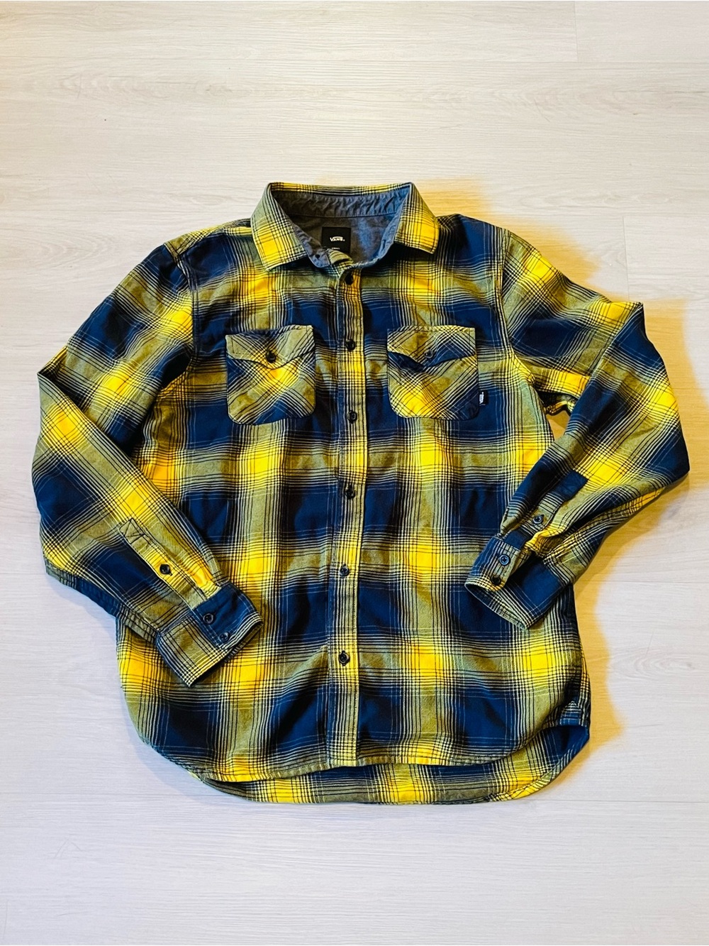 Vans Men's Yellow and Navy Plaid Flannel Button-Up Shirt Classic Fit Size S